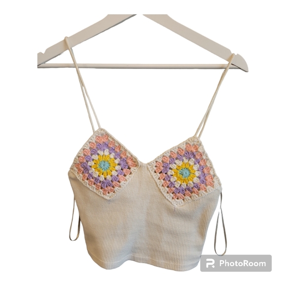 NWT ZARA Cropped Eyelet Ribbed Beige Crop Top - Picture 6 of 7